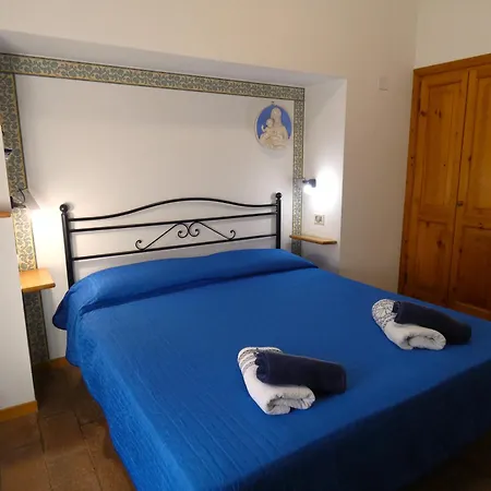 Scappo In Umbria, Casale Piccino *