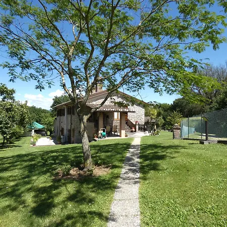 Scappo In Umbria, Casale Piccino Collicello