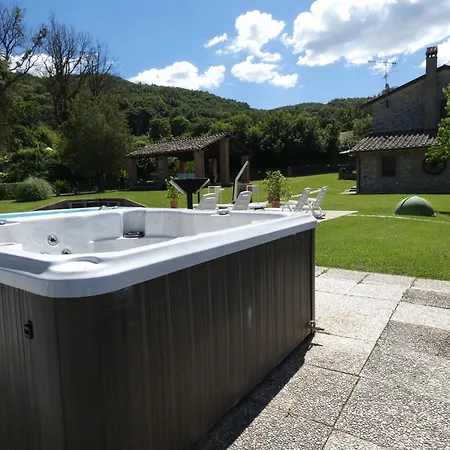 Villa Scappo In Umbria, Casale Piccino Collicello